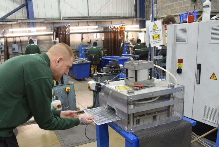 Pickering Notching Machine